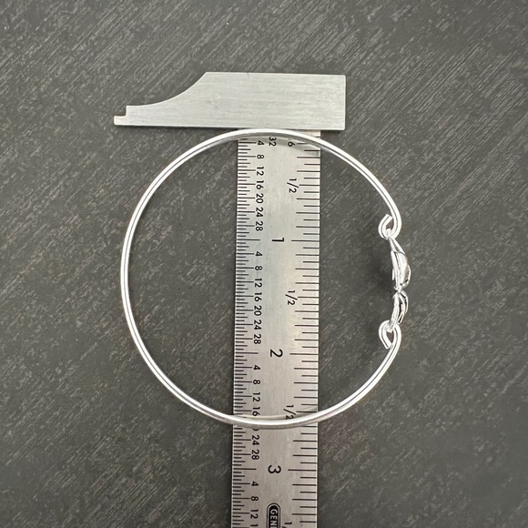 Sterling silver spider cuff bracelet - Picture 9 of 9